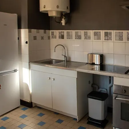 Apartment Between And Mountain *